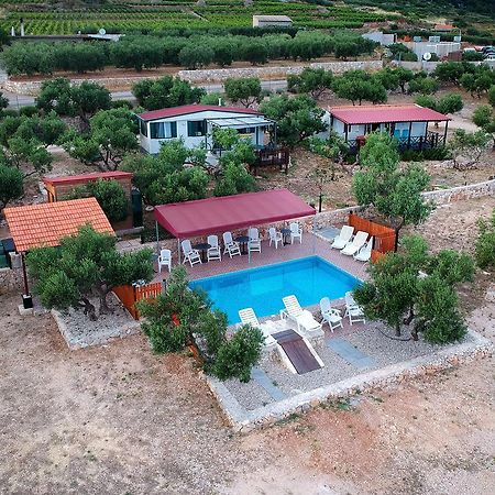 Отель Camp Kopito Хвар Экстерьер фото