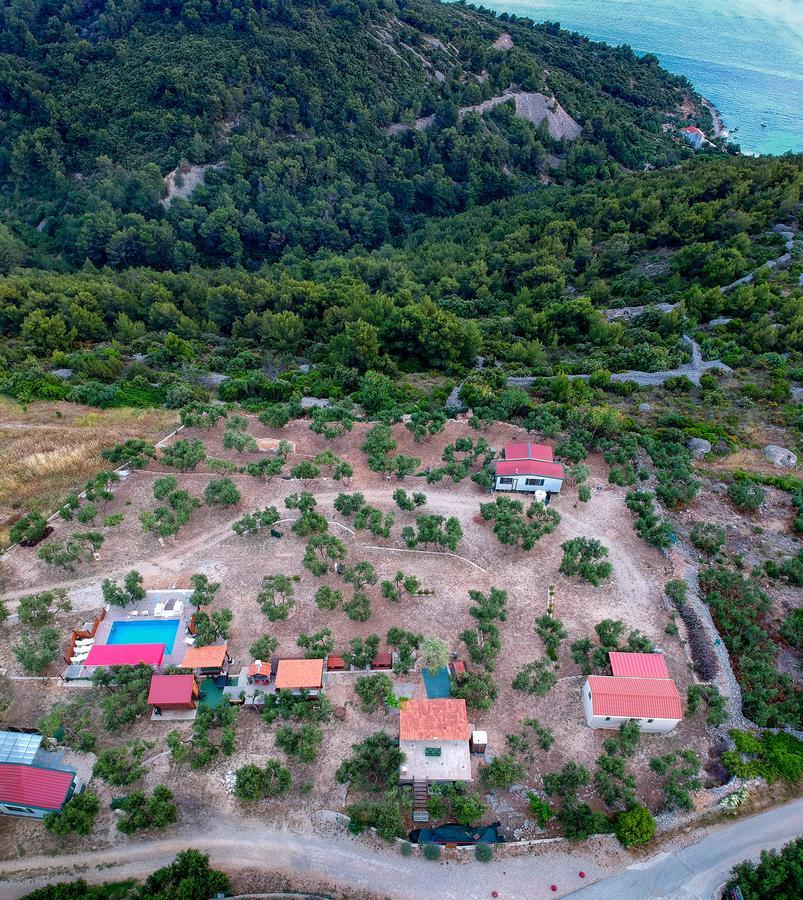 Отель Camp Kopito Хвар Экстерьер фото